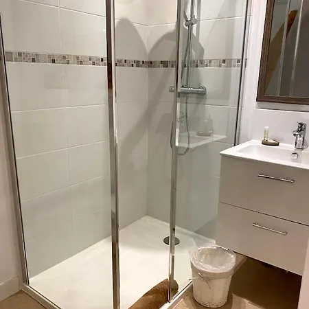 Le Rocher Aparthotel 4*