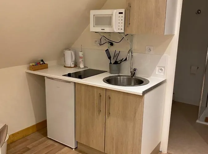 Le Rocher Aparthotel Valognes